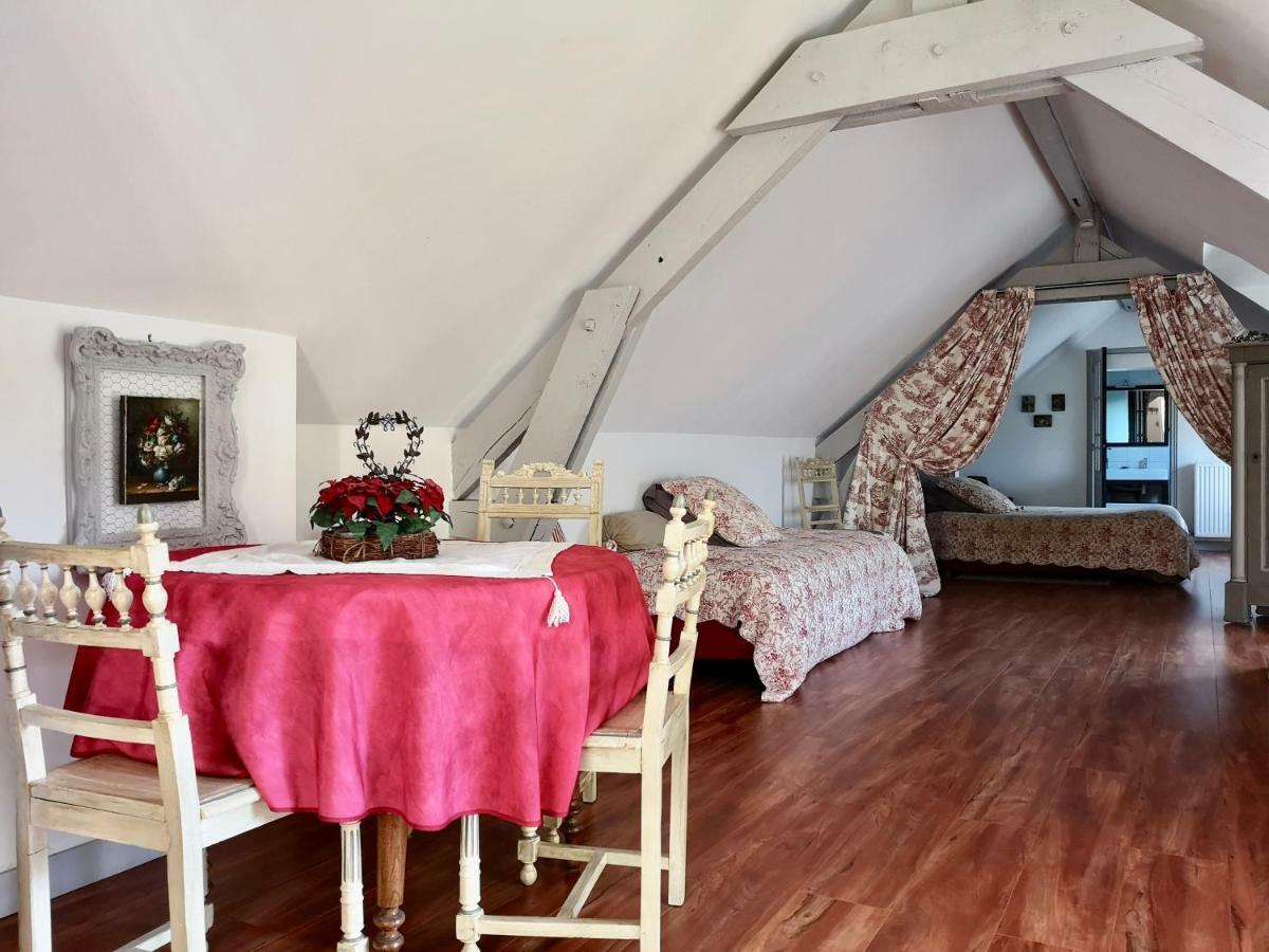Le Domaine Des Pres Du Hom Bed and Breakfast Bézu-Saint-Éloi Eksteriør billede