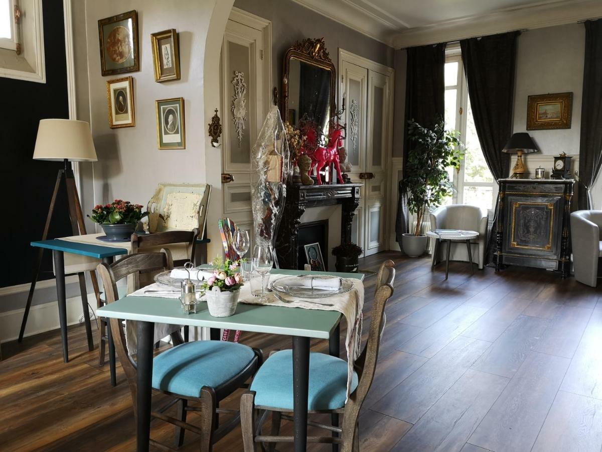Le Domaine Des Pres Du Hom Bed and Breakfast Bézu-Saint-Éloi Eksteriør billede